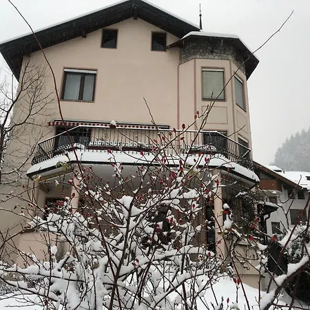 Gartenblick Apartment Kufstein